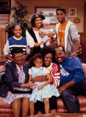  Family Matters!  The 90s Sitcom That Will Remind You of Family Dinner Arguments and Hilarious Growing Pains